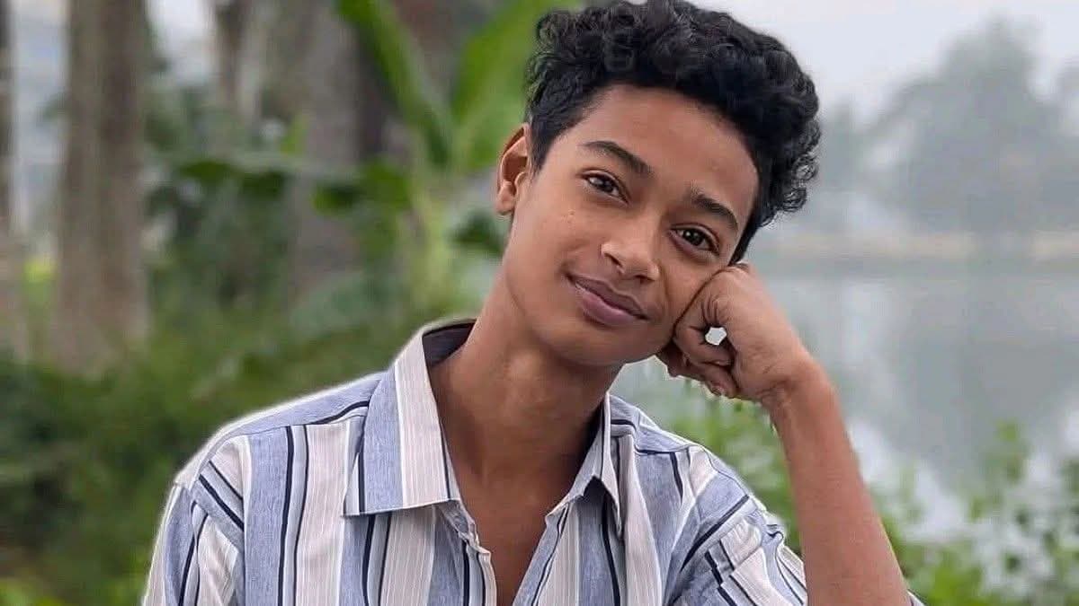 নোয়াখালীতে অটোরিকশার ধাক্কায় এসএসসি পরীক্ষার্থী নিহত, সড়ক অবরোধ