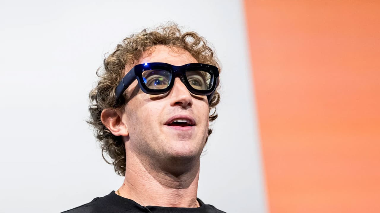 এআই নিয়ে চাপে মেটা