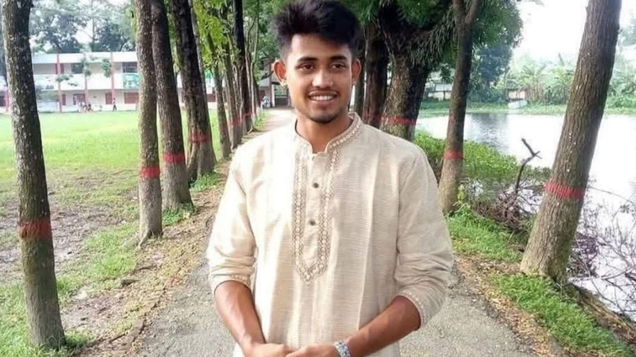 বিদ্যুৎস্পৃষ্টে আহত ছাত্রদল নেতার মৃত্যু