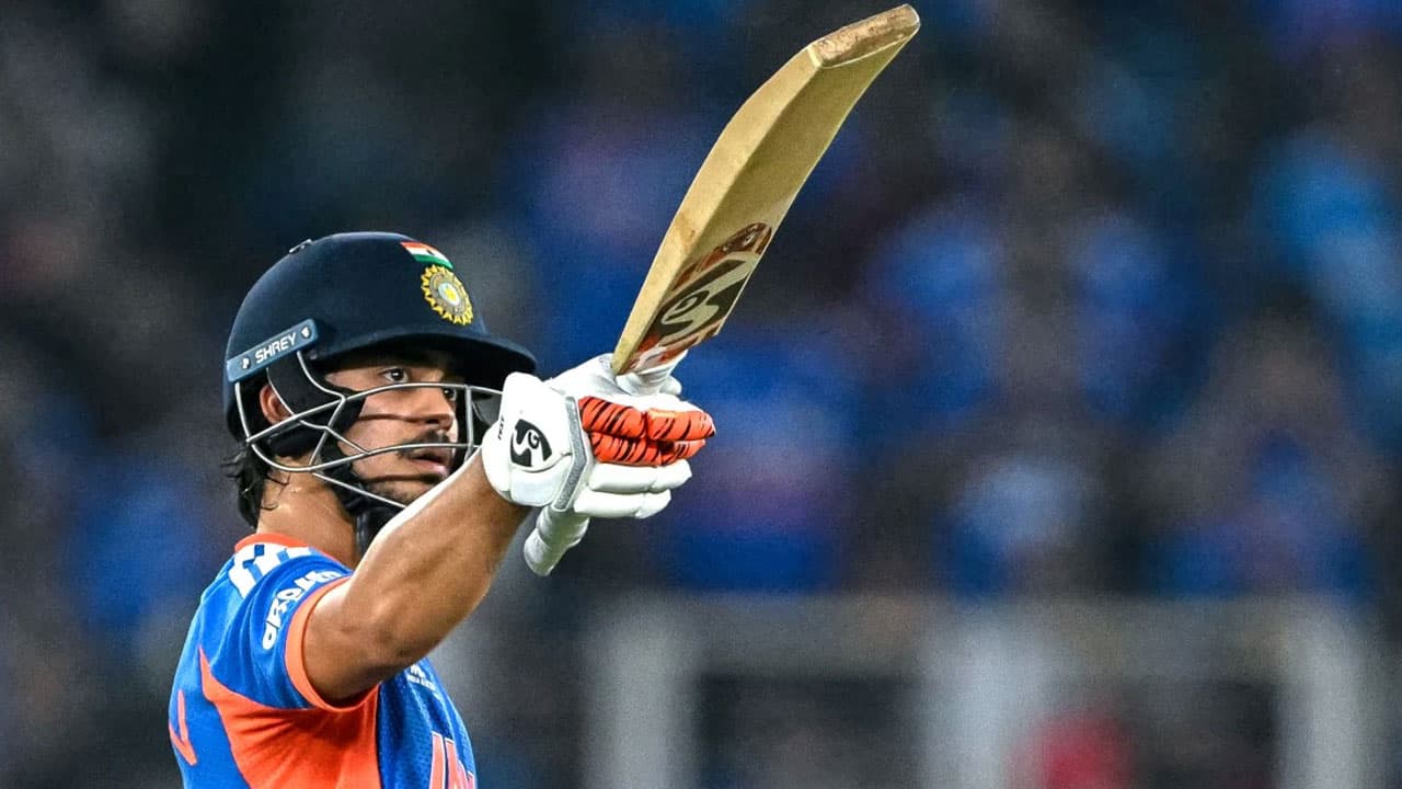 স্বজন হারানোর শোক বুকে চেপে ভারতীয় তারকার বিশ্বজয়