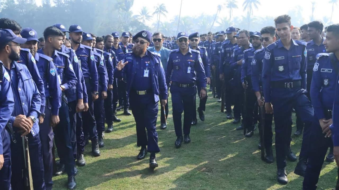 নোয়াখালীতে নির্বাচনে নিরাপত্তার দায়িত্বে সাত বাহিনীর ১৬ হাজার সদস্য