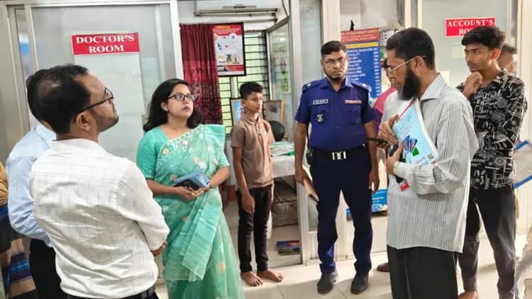 নোয়াখালীতে দুই স্বাস্থ্যকেন্দ্রে জরিমানা, ওটি ও কক্ষ সিলগালা