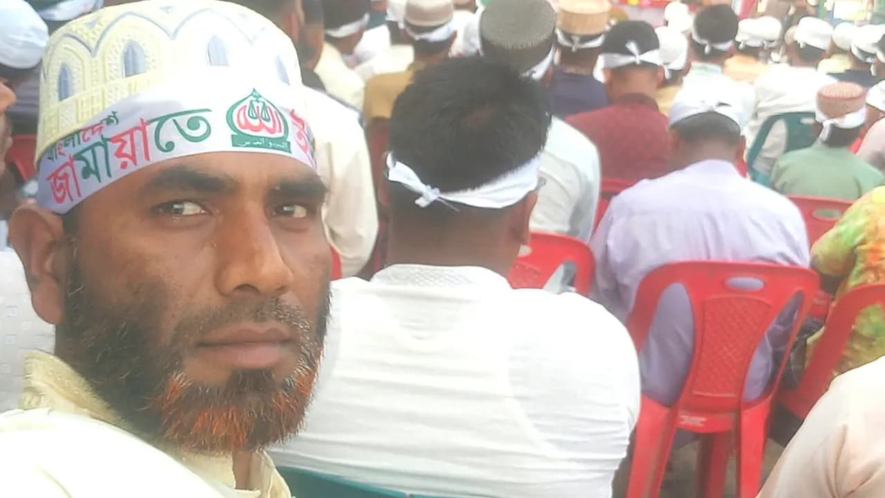 জামায়াত কর্মীকে সালিশে ৫০ বেত্রাঘাত ও জরিমানা